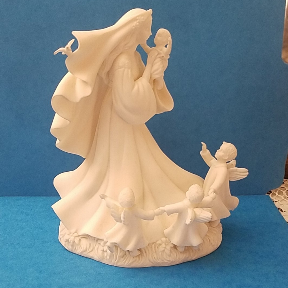 Joyful Promise Angels Figurine Roman Millineum